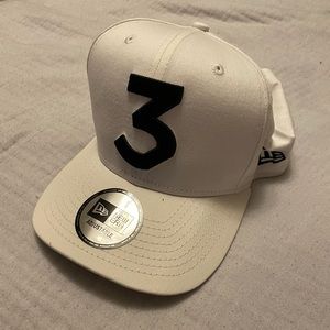 Selling my Chance the Rapper 3 hats,